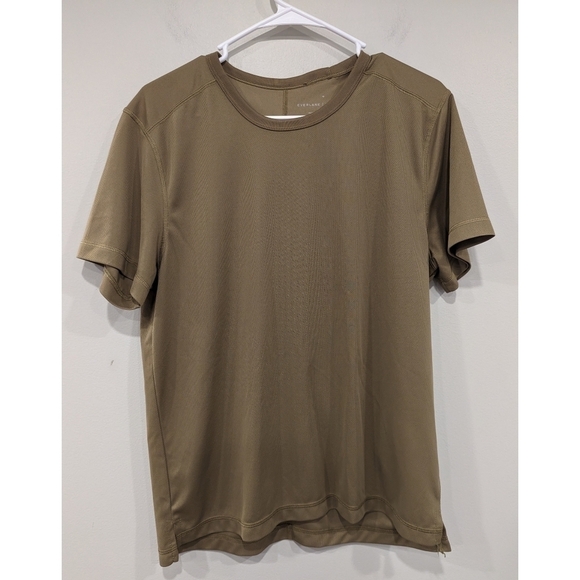 Everlane Uniform Short Sleeve Sport Tee Size Medium - Picture 1 of 4